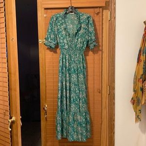 Max Studio Green Floral Dress